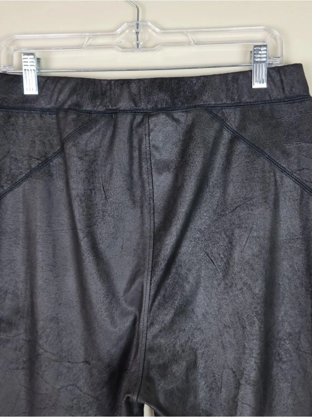 EUC Free People Black Metallic Faux Leather Leggings Size M + A GIFT 🎁